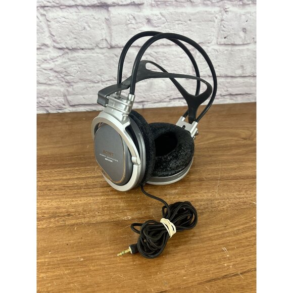 Sony MDR-XD300 Wired Over The Ear Stereo Headphones RARE! Working READ - Picture 1 of 11